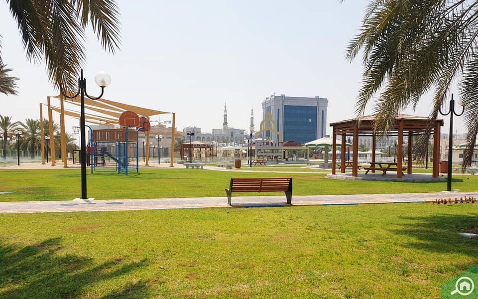 2 Al_Maqtaa_Park_Between_Two_Bridges_Ar123_f2ad246cd0. jpg