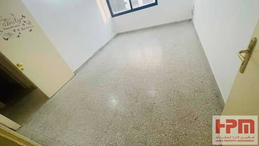 1BHK | WTC MALL | KHALIFA STREET
