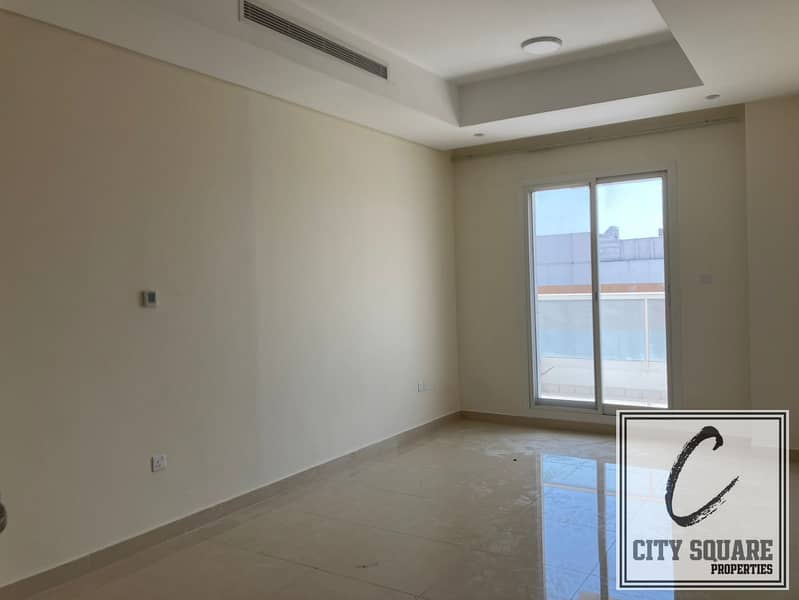 Tenanted Top Floor Excellent Neighbourhood