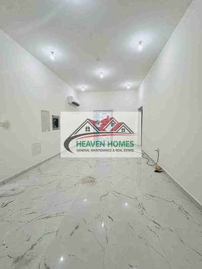 4 Bedroom Apartment for Rent in Al Samha, Abu Dhabi - DXh02r5XuU4rLjkr1KmyyRrCgMxAiMmye4DRoRlW