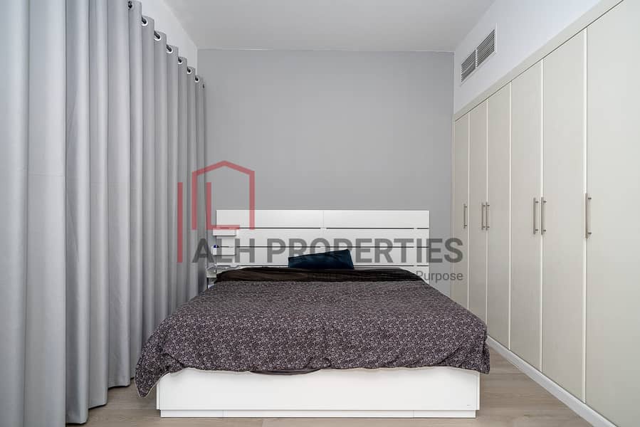 15 Spring 10 Stree2 Villa 6-12. jpg