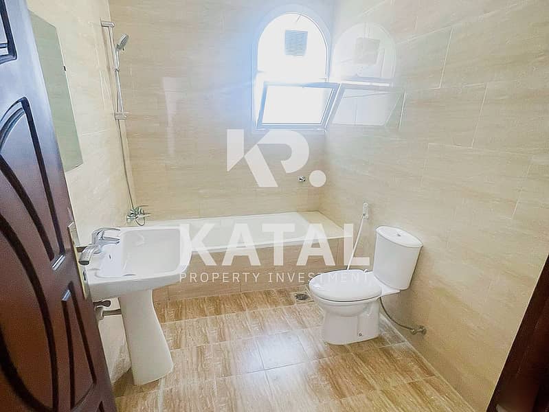 16 Al Ain Villa for Rent, Al Nayfa Al Ain for Rent, 11 Bedroom for Rent 0015. jpg