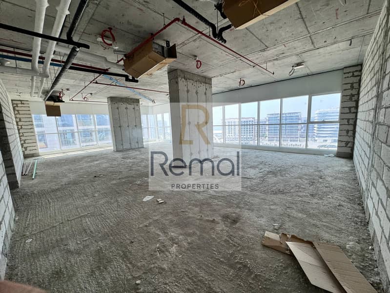 Two Month Fit Out period l Shell&Core l Sea view