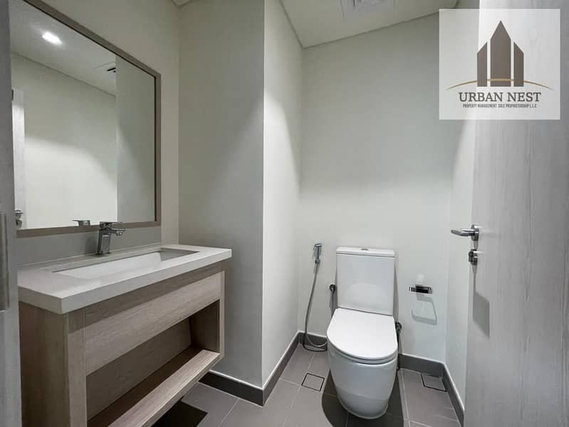 2BR Villa Vacant Prime Location