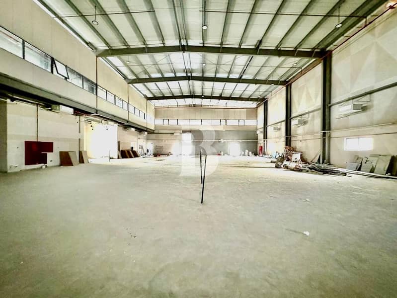 HUGE WAREHOUSE | STANDALONE | NEAR EMIRATES ROAD
