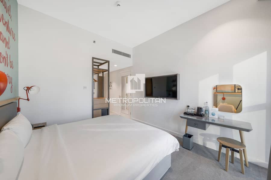 Prime Location | Urgent Sale | Near Downtown Dubai Prime Location | Urgent Sale | Near Downtown Dubai