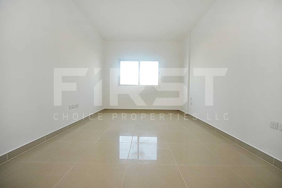 10 Internal Photo of 3 Bedroom Apartment Closed Kitchen in Al Reef Downtown Al Reef Abu Dhabi UAE (15). jpg