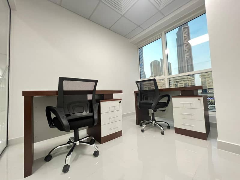 Beautiful Office for rent in Dubai direct from owner no commission