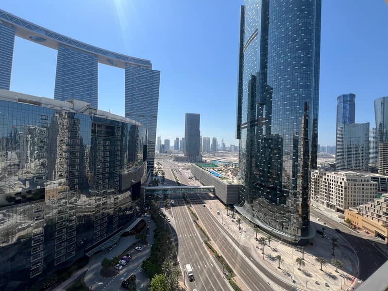 Iconic Building Brand New Luxury Finishing Buy Dream Home