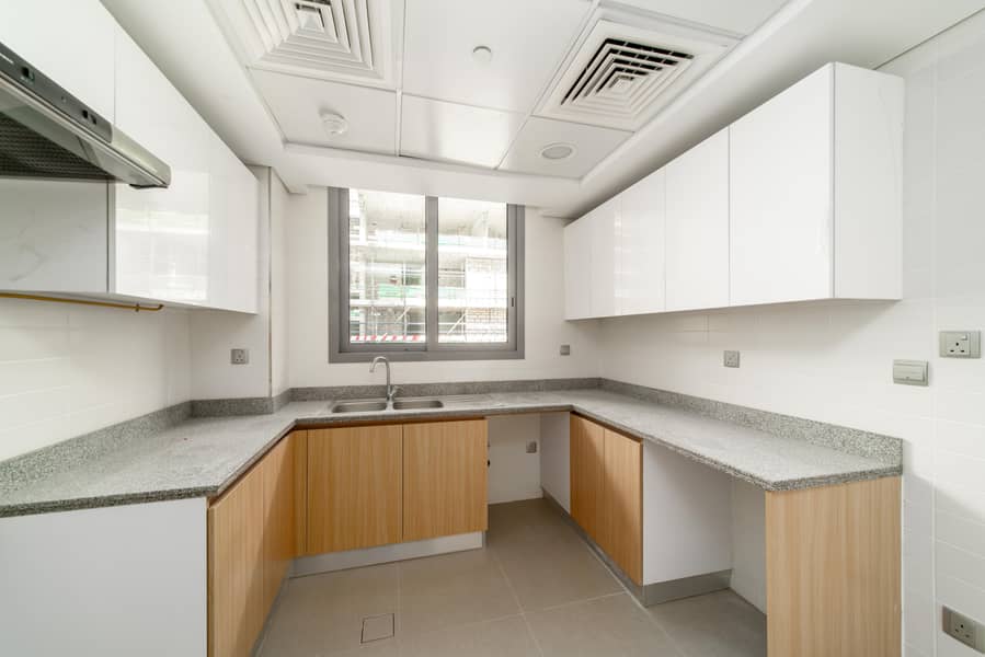 7 Al Barsha 371 - 202 - 3 BR-6. jpg