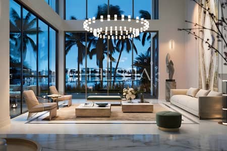 Luxury Waterfront | 5 BR | Prime Location