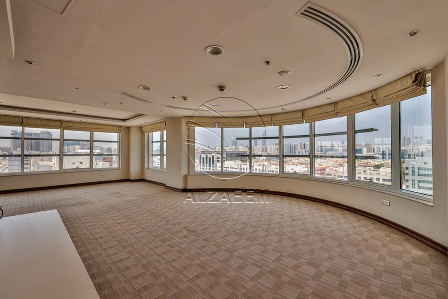 ⚡️ PRICE REDUCTION! Fully Fitted Excellent Roadside Location ⚡️