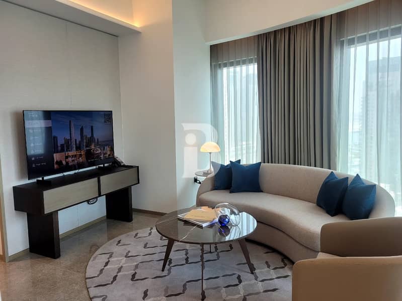 Flexible Cheques | Burj Khalifa and Sea View