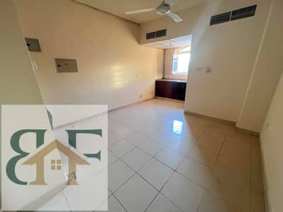 Studio for Rent in Muwaileh, Sharjah - PbVFRwSuteSgSP46ilLnAThkNSuJLb83zRlpYixk