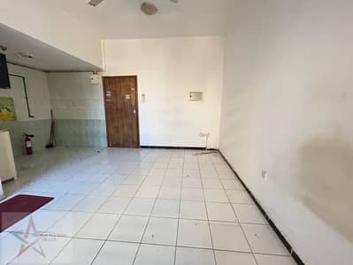 Studio for Rent in Abu Shagara, Sharjah - IMG-20241019-WA0021. jpg