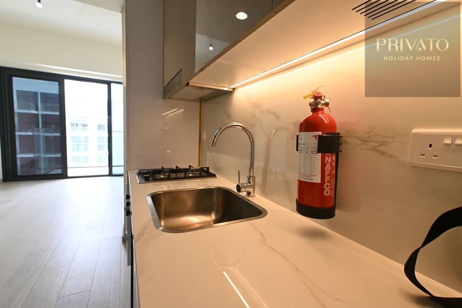 🌴 Studio Apartment for Rent at Azizi Riviera Your Dream Home in Dubai