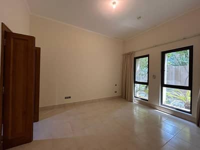 3 Bedroom Villa for Rent in Downtown Dubai, Dubai - WhatsApp Image 2024-09-29 at 12.06. 00 AM (1)_12_11zon. jpeg