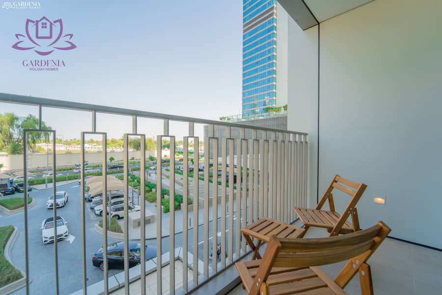 4 Balcony 2. jpg