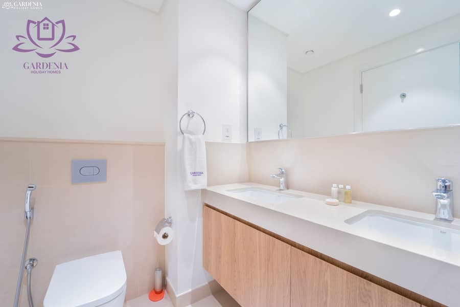 15 Bath 1 1. jpg