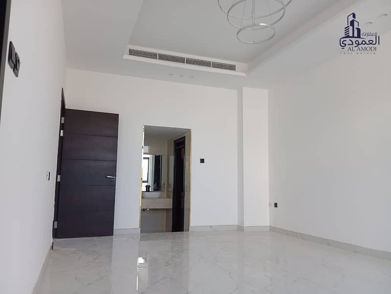 Luxurious villa for sale in Jasmine Garden, equipped with the latest