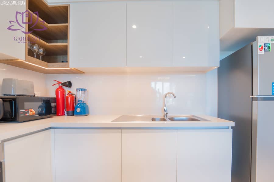 25 Kitchen 3. jpg