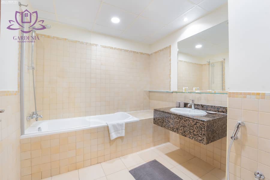 28 Bath 2 1. jpg