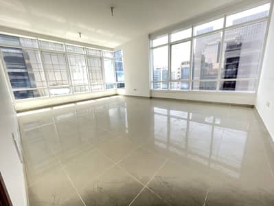 3 Bedroom Flat for Rent in Al Khalidiyah, Abu Dhabi - Hot Offer - Huge 3 Beds - Maid | Basement Parking!