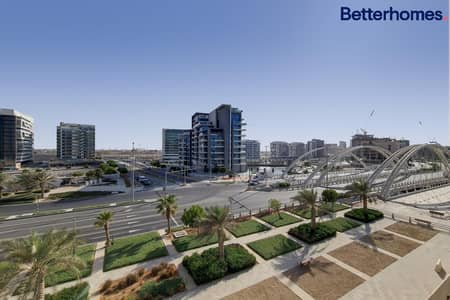 1 Bedroom Flat for Sale in Al Raha Beach, Abu Dhabi - Road View | High Floor | Modern Luxury