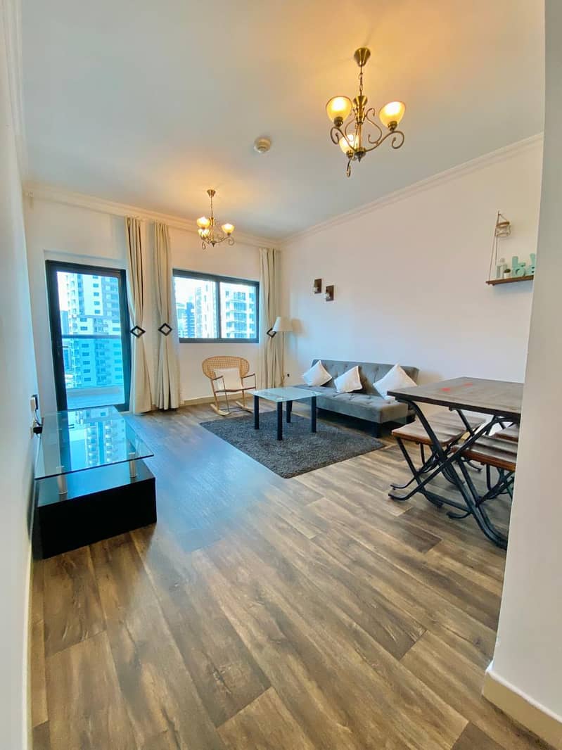 PANORAMIC VIEWS + MARINA VIEW + BLACONY + BIG LAYOUT