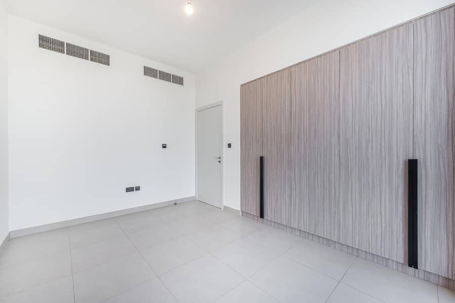 Community Specialist Vacant Skyline Views