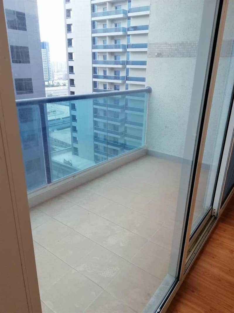 4 Distress Deal!!! Spacious 2 Bedroom In Zenith Tower A1