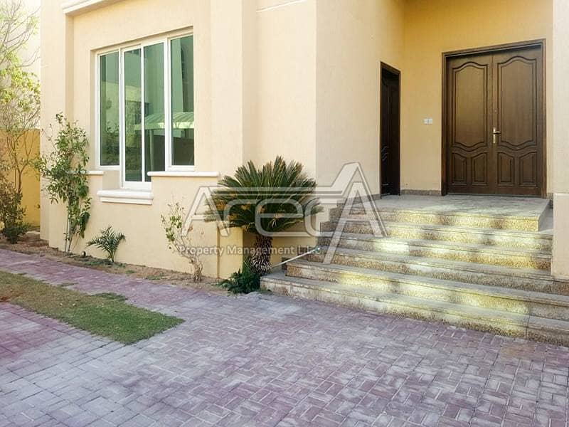 5 Bed Villa for Rent with Separate Entrance in KCA