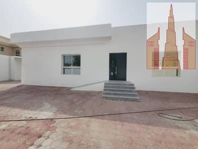 4 Bed room New Villa  Hall Majlis Maids room very big gardan 125k