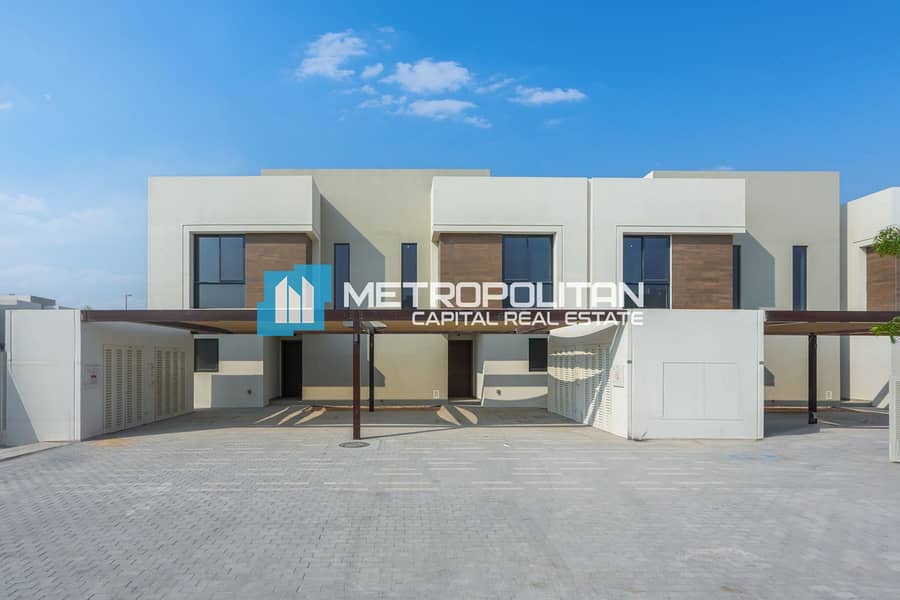 3BR+Maid Townhouse | Ready To Move In | 4 Payments 3BR+Maid Townhouse | Ready To Move In | 4 Payments