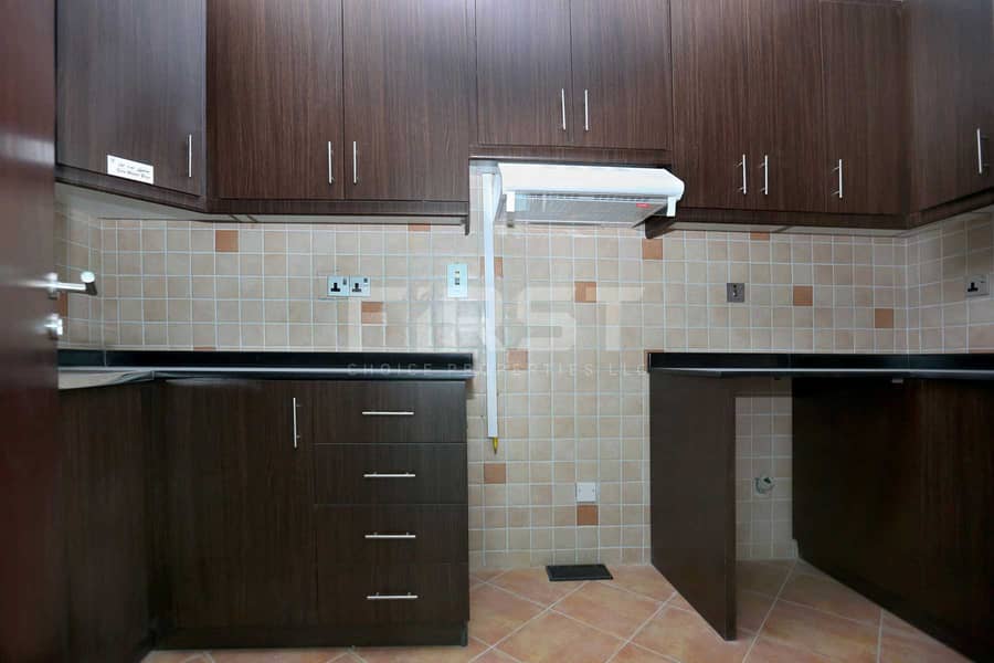 10 Internal Photo of 1 Bedroom Apartment in Hydra Avenue City of Lights Al Reem Island Abu Dhabi U. A. E (8). jpg