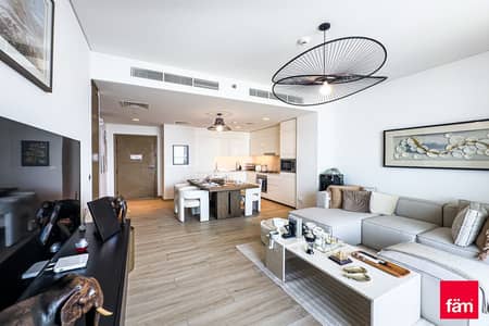 Fully Furnished/ Brand New/ Spacious Unit