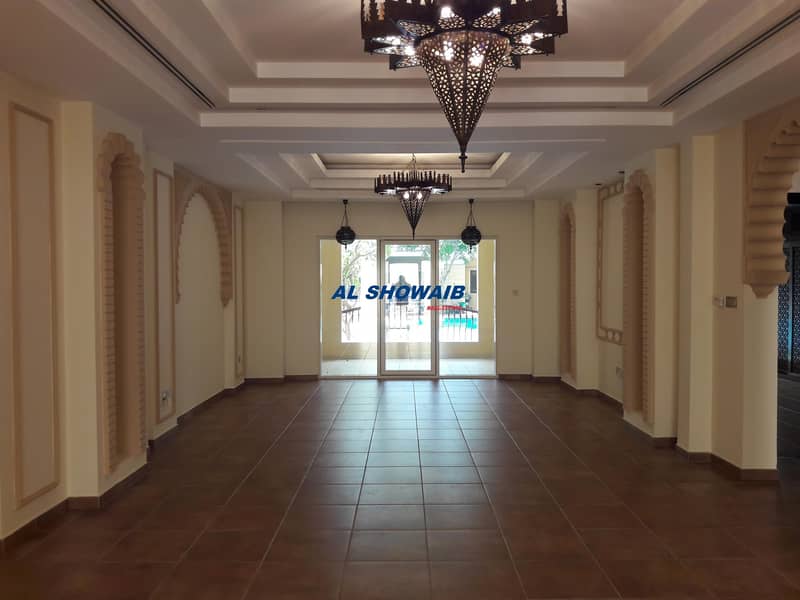 Huge 4 Br viIla with pool behind spinneys Al Safa 1 Huge 4 Br viIla with pool behind spinneys Al Safa 1