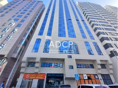 فلیٹ 4 غرف نوم للايجار في الدانة، أبوظبي - 1. jpg