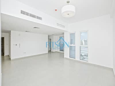 VACANT AND READY TO MOVE | PRIME LOCATION