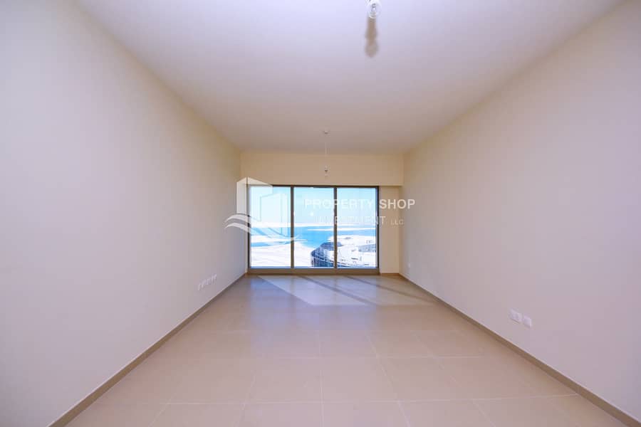 1-bedroom-apartment-al-reem-island-shams-abu-dhabi-gate-tower-1-living-area. JPG