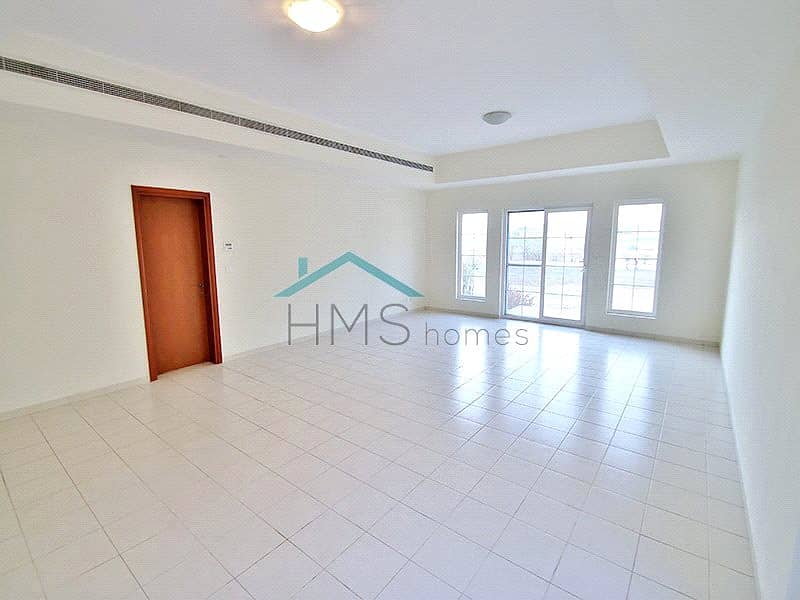 3 VACANT | TYPE 15 | LANDSCAPED GARDEN
