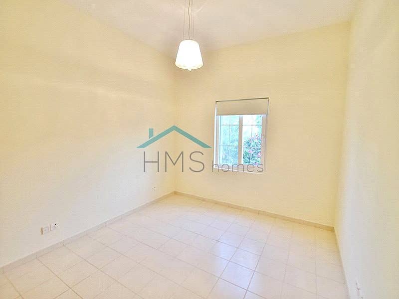4 VACANT | TYPE 15 | LANDSCAPED GARDEN