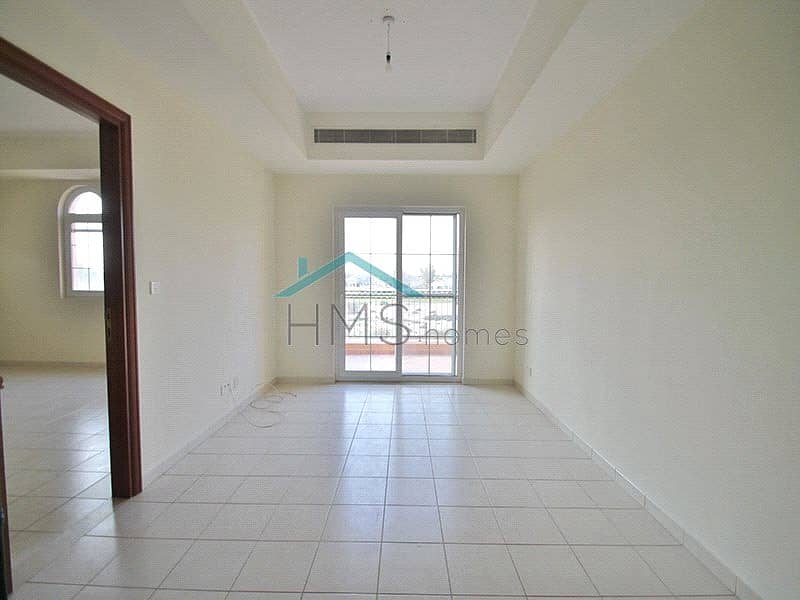 8 VACANT | TYPE 15 | LANDSCAPED GARDEN