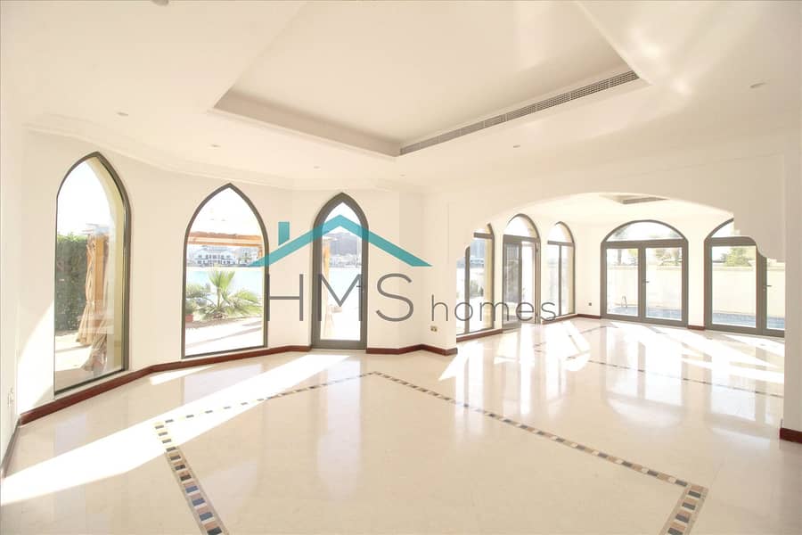 3 High Number | Atrium Entry | Skyline Views