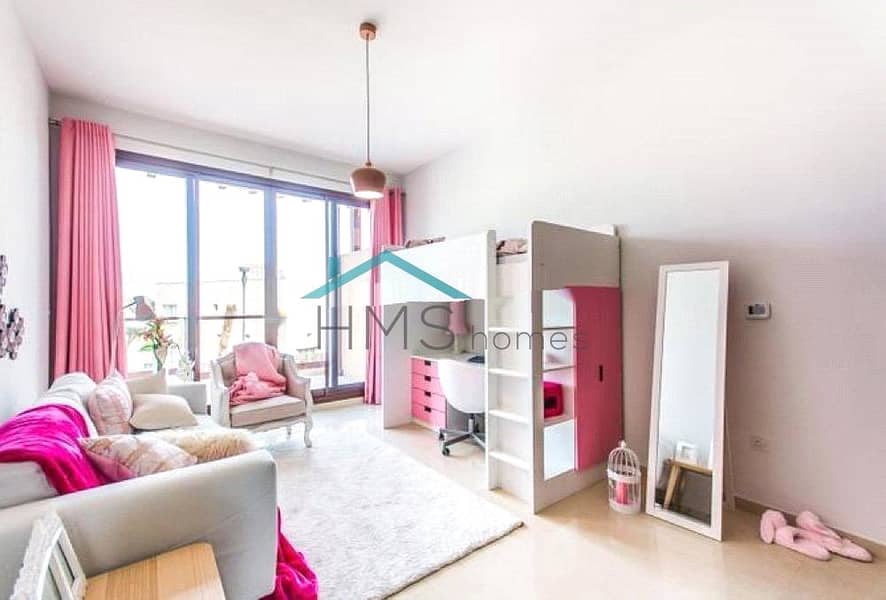 4 4 Bedroom Townhouse | Pool + Park View |