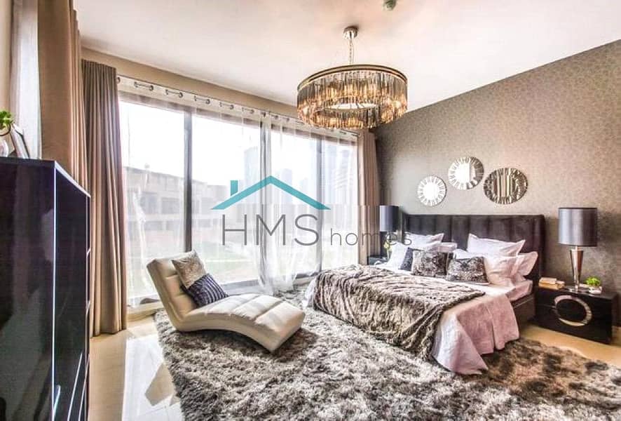 7 4 Bedroom Townhouse | Pool + Park View |