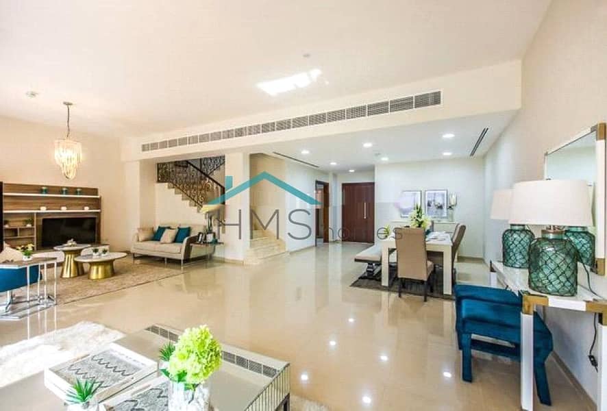 10 4 Bedroom Townhouse | Pool + Park View |