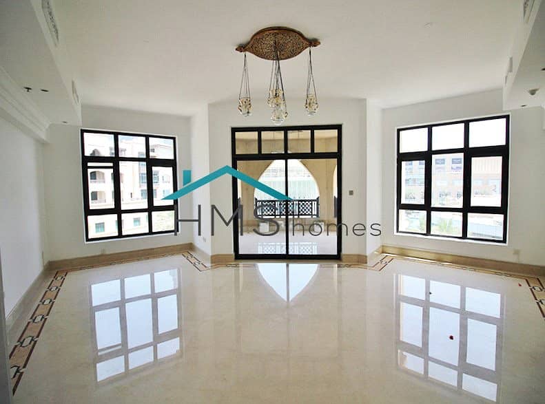 4 *Community Expert | Exclusive | Huge 3 Bed