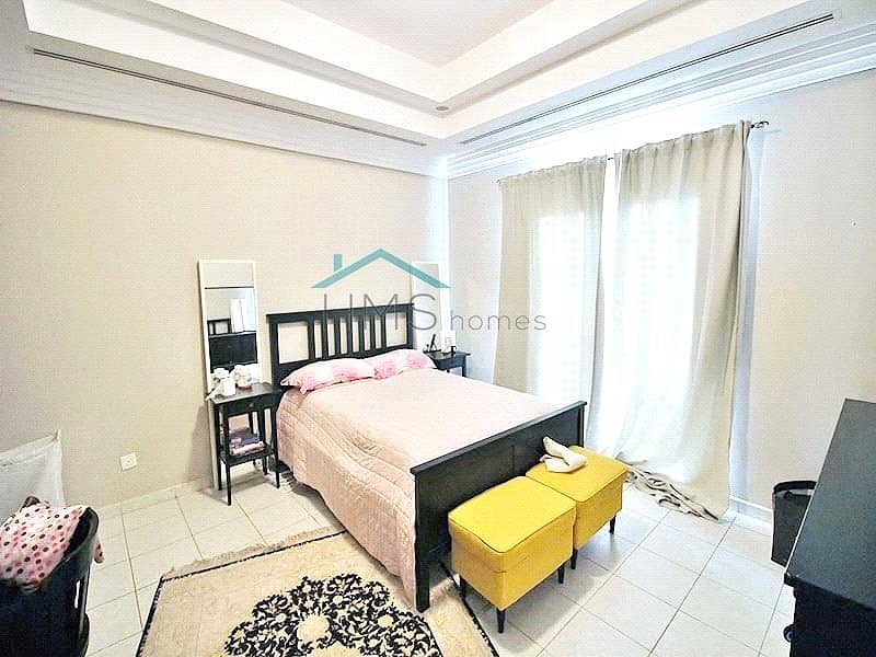 16 Beautiful Hattan Villa  - Lake View - Private Pool