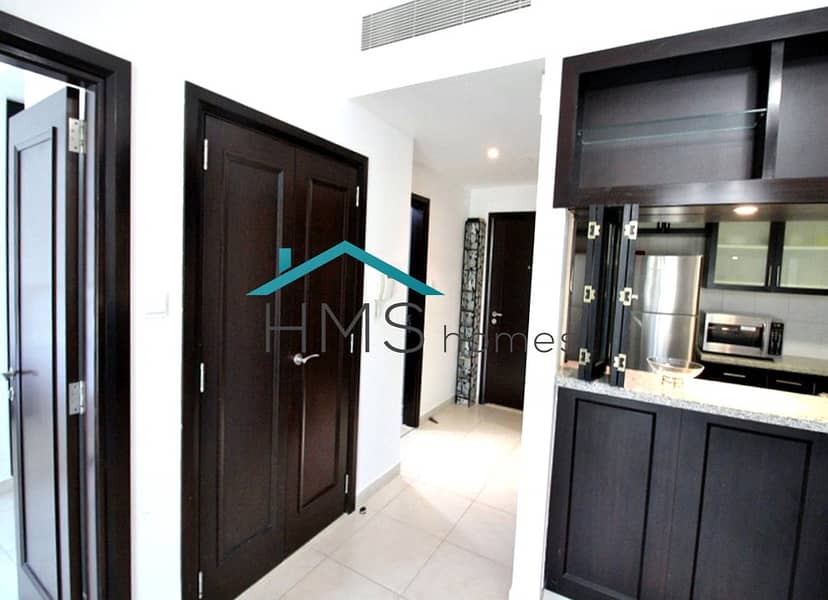 6 Well Maintained | 1BR | Furnished | Travo | Vacant